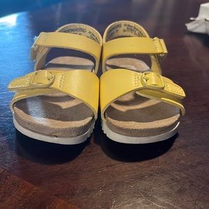 Wonder nation baby sandals
